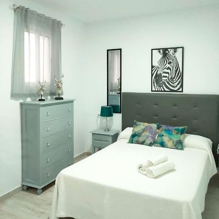 Estudio En Pleno Centro Кониль-де-ла-Фронтера Экстерьер фото
